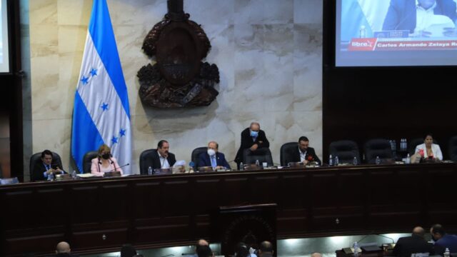 Congreso y Conatel analizan vías para fortalecer el funcionamiento de los medios comunitarios