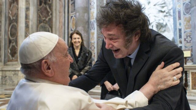 «Le expliqué todo, me entendió a la perfección»: Milei mantiene una audiencia privada con el papa Francisco