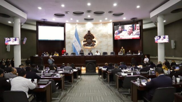 El Legislativo aprueba la Ley para la Prevención y Atención de pacientes Oncológicos