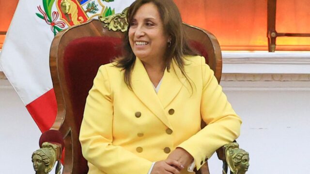 Boluarte tras los allanamientos por el caso de los Rolex: «Se ataca la democracia»