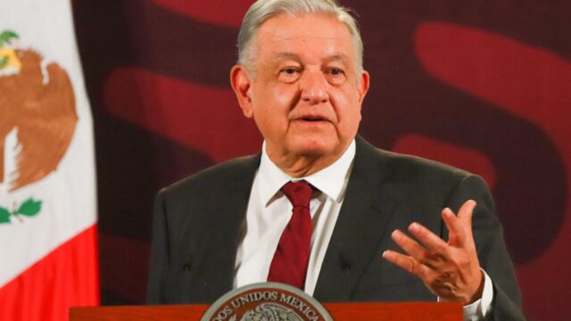 «Ni Pinochet se había atrevido»: López Obrador condena a Noboa por irrumpir en embajada de México