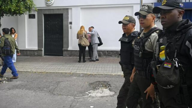 La CELAC condena asalto a la Embajada mexicana en Ecuador y solicita salvoconducto para Jorge Glas