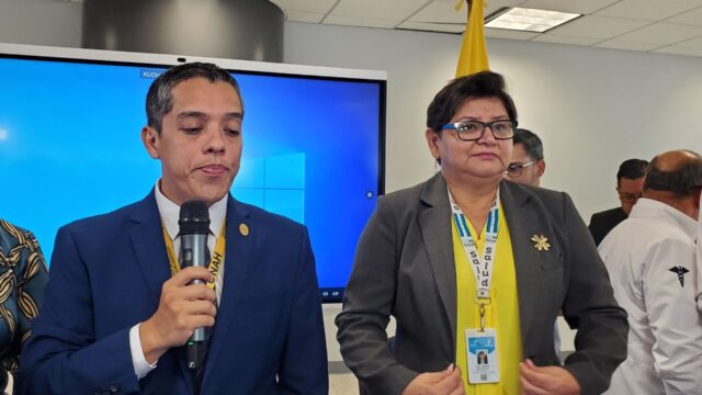 Sesal y UNAH se reúnen para resolver condiciones inhumanas de estudiantes de medicina