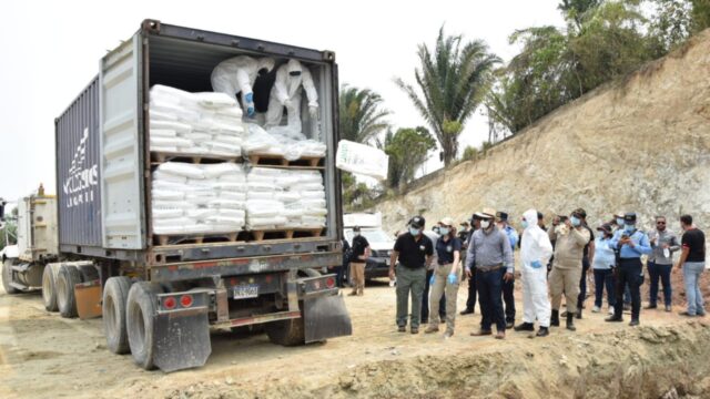 Fiscalía elimina más de mil sacos de carbonato de potasio para elaborar drogas