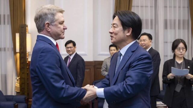 El Congreso de EEUU se compromete a proporcionar a Taiwán nuevas armas, «a diferencia de Ucrania»
