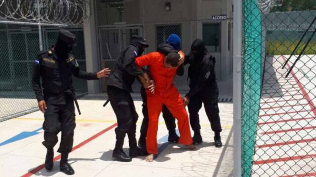 Sistema penitenciario realiza más de tres mil traslados de reos entre el Pozo y la Tolva