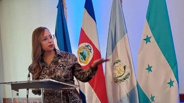 Interventores destituyen a Lucy Salgado como directora del Instituto de la Propiedad