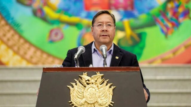 Presidente Luis Arce ante intentona golpista: «Haremos respetar la democracia»