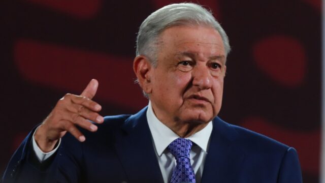 López Obrador no descarta participación de agentes de EE.UU. en entrega de dos capos mexicanos