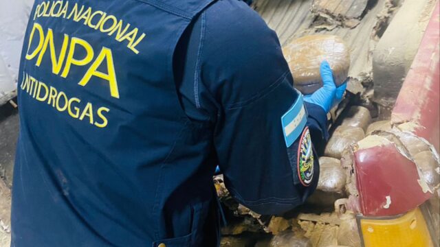 La Policía Nacional decomisa 253 libras de supuesta marihuana en Olancho