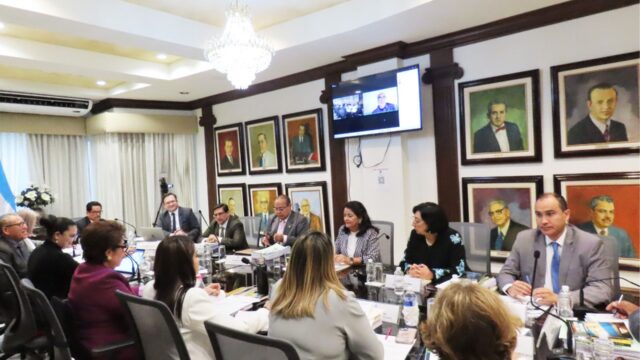El pleno de magistrados de Corte Suprema declara constitucional el decreto de amnistía política