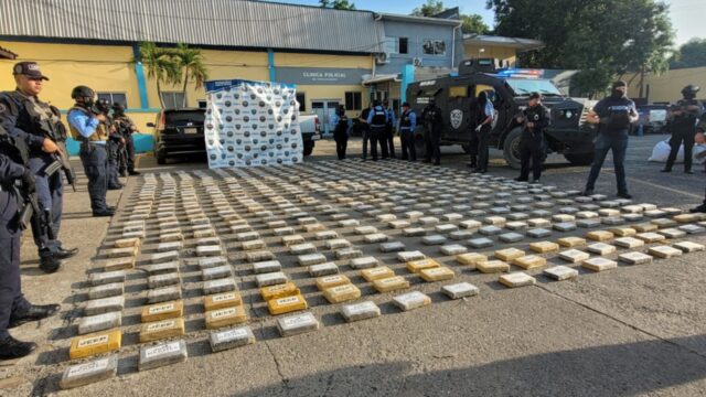 La Policía Antidroga incauta 462 kilos de supuesta cocaína en periferia sampedrana