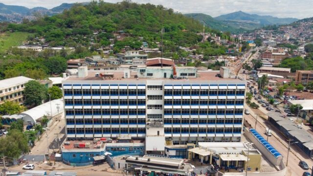 Mora quirúrgica y atención médica en el Hospital Escuela supera el 70 por ciento