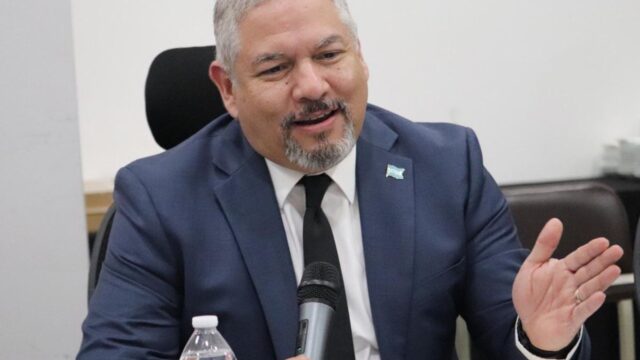 Reina señala que Honduras busca fortalecer relaciones con el equipo de  Trump