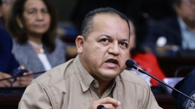 Tres mil policías han sido separados y 300 guardan prisión por faltas penales