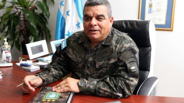 Ramiro Muñoz deja el mando del INP: “nunca obedeceré una orden ilegal”