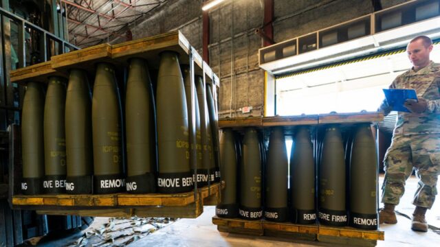 Trump: EE.UU. acordó suministrar armas a Kiev a cuenta de los países europeos