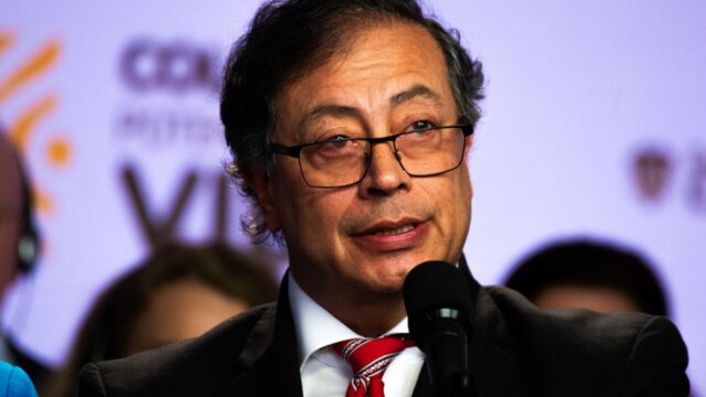 Petro exige a EE.UU. «no entrometerse» en el sistema de justicia de Colombia
