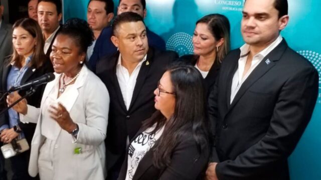 Partido Nacional denuncia “extorsión legislativa” de parte de Libre