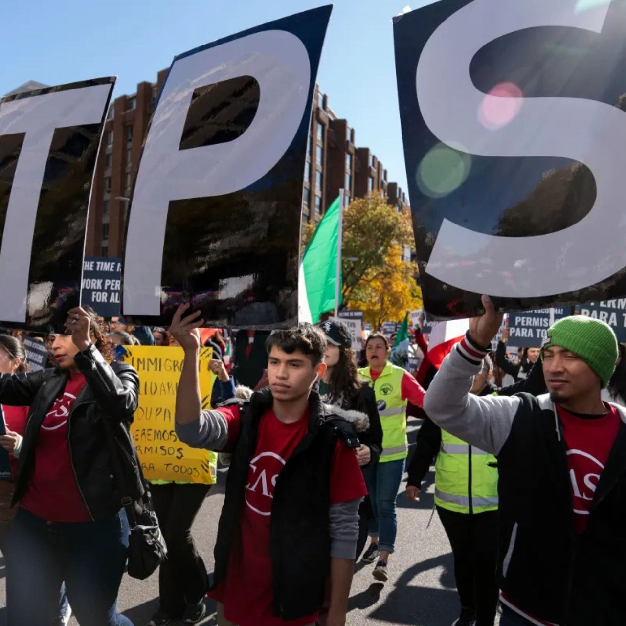 Corte de California suspende cancelación del TPS para Honduras hasta noviembre de 2025