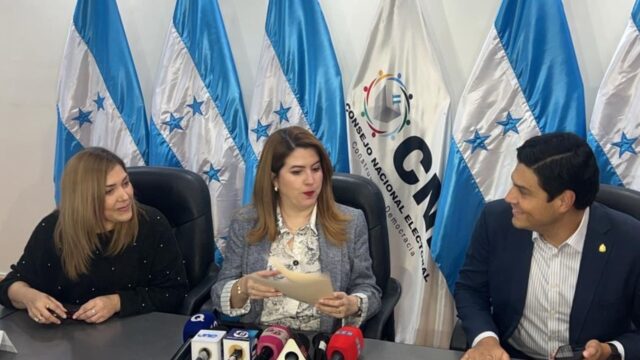 CNE modifica el flujo del sistema TREP y retoma el proceso electoral