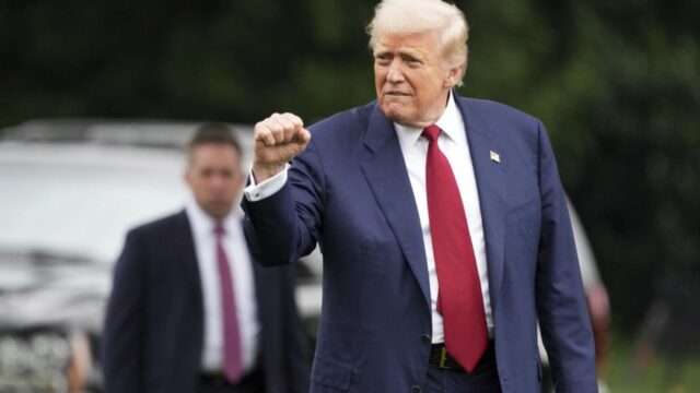 Trump: Los aranceles no han causado ningún problema a EE.UU., salvo enormes cantidades de efectivo