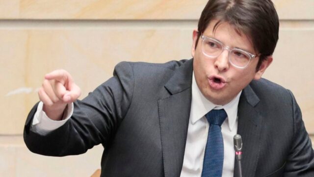 Fallece el senador colombiano Miguel Uribe Turbay tras atentado en junio