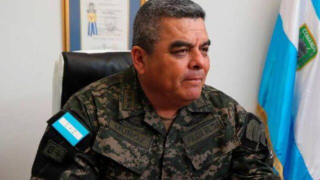 General Muñoz se retira de las FFAA y renuncia a agregado militar en Nicaragua