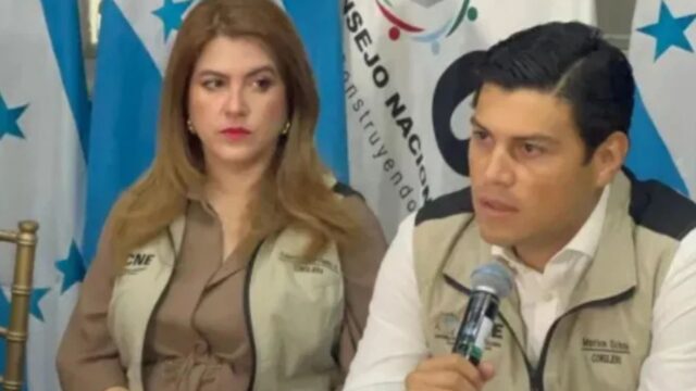 Marlon Ochoa anuncia demanda contra Cossette López y genera reacciones políticas