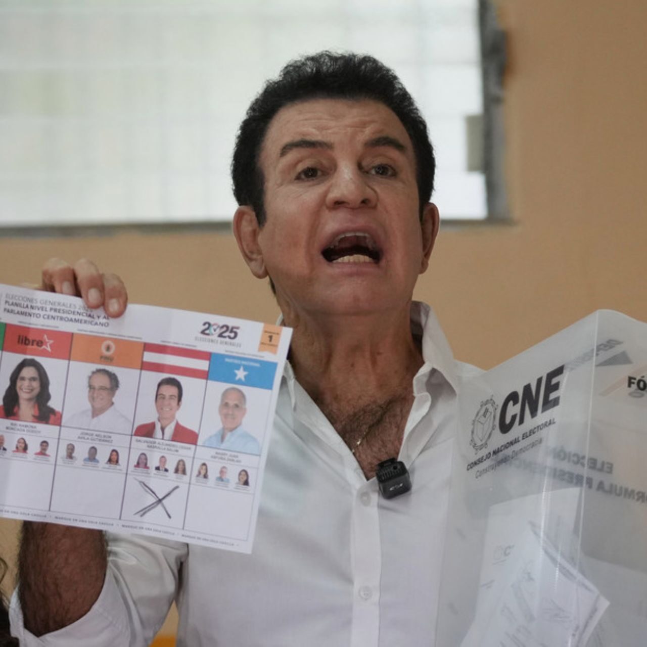 Ministerio Público investiga a Nasralla por presuntas irregularidades en financiamiento de campaña