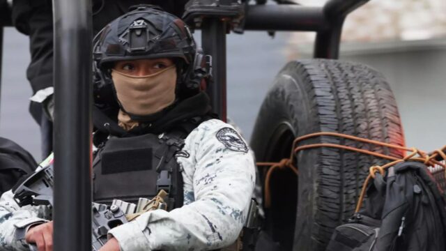Unos 25 guardias nacionales de México mueren en operación en la que fue abatido jefe del CJNG