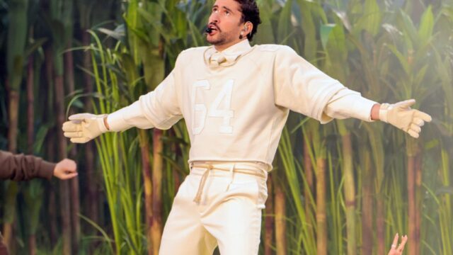 Republicanos piden multar y «encerrar» a Bad Bunny por su ‘show’ en el Super Bowl