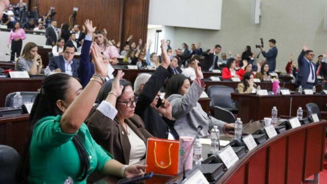Congreso da luz verde a más de 140 contratos  de infraestructura vial
