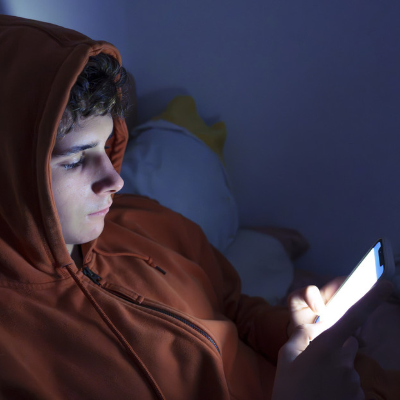 Uno de cada cinco jóvenes usa chatbots de IA para lidiar con problemas psicológicos