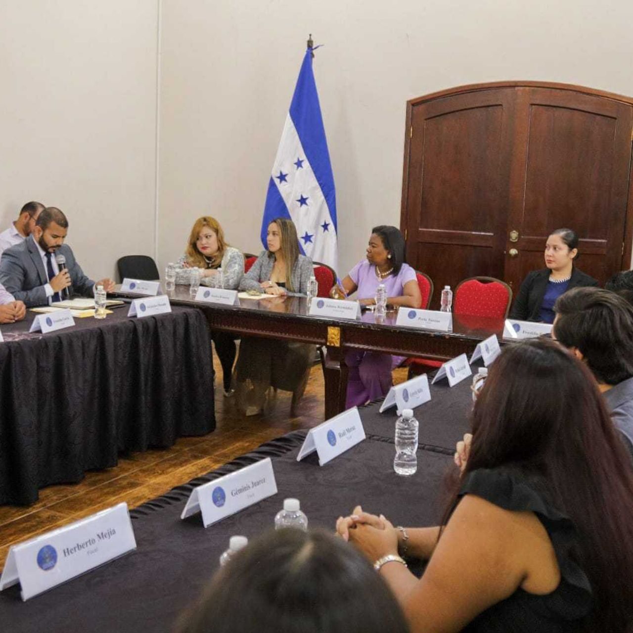 Congreso buscará solución a fiscales que aprobaron concurso y aún esperan juramentación