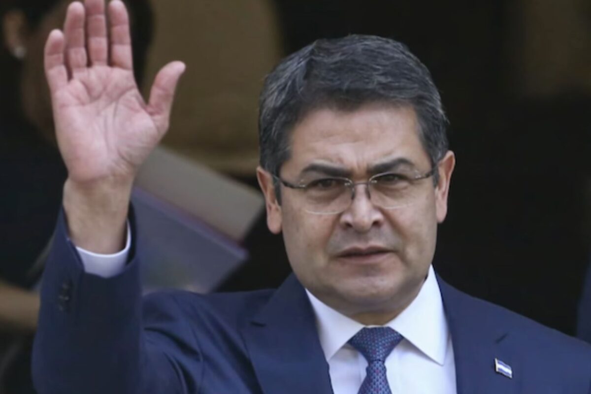 JOH pretende regresar a Honduras el próximo 31 de julio; Corte suspende su orden de captura