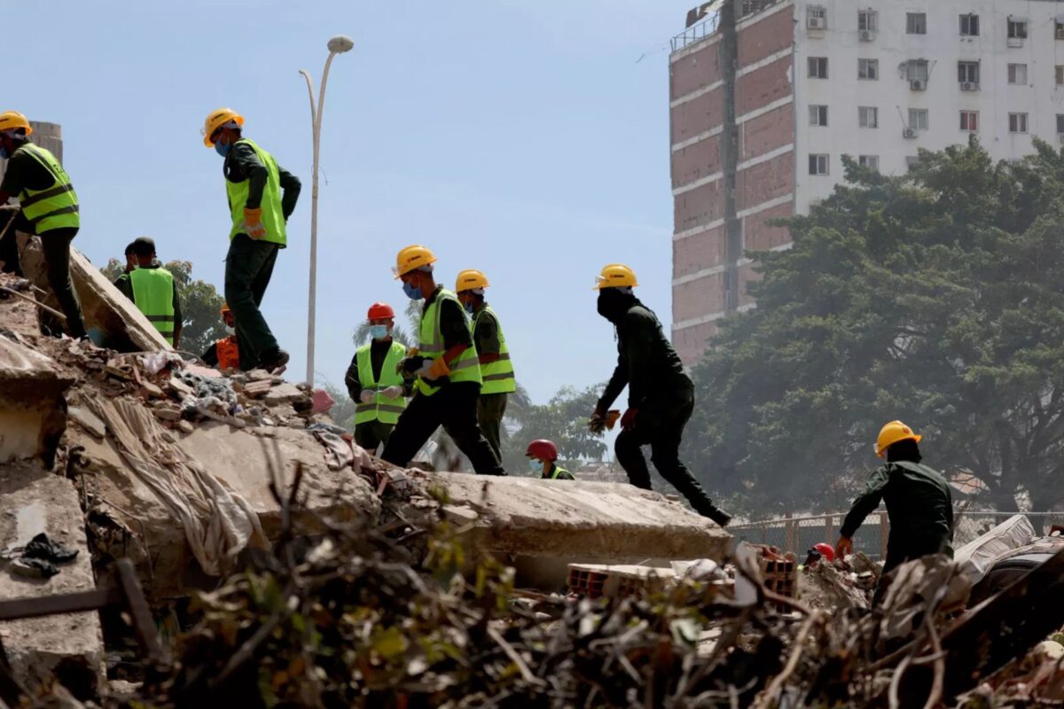 Asciende la cifra de fallecidos tras el doble terremoto en Venezuela