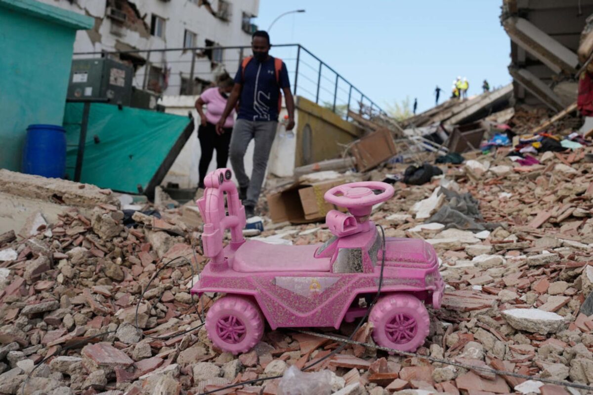 Se elevan a 1.430 los muertos y a más de 3.200 los heridos por el doble sismo en Venezuela