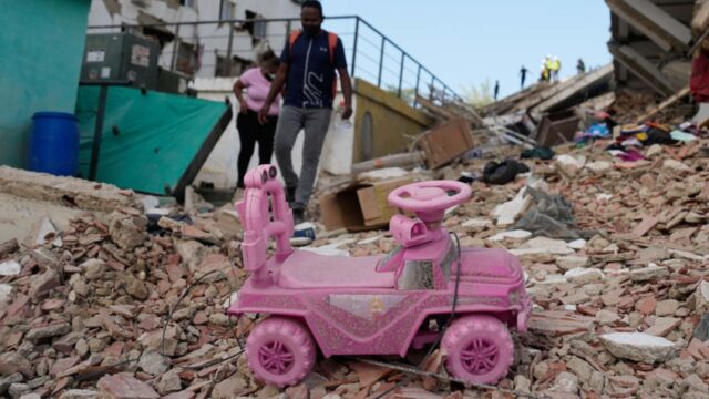 Se elevan a 1.430 los muertos y a más de 3.200 los heridos por el doble sismo en Venezuela