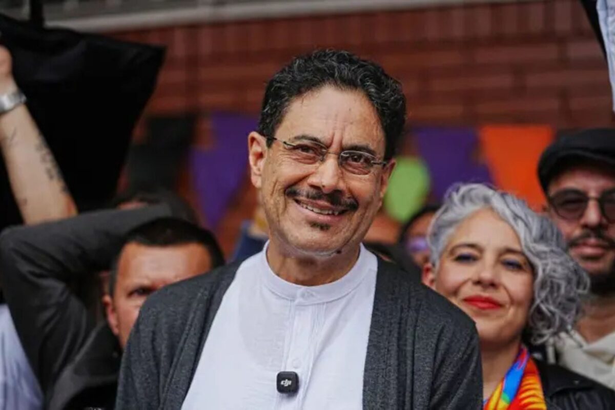 Iván Cepeda reconoce los resultados de las elecciones en Colombia Iván Cepeda reconoce los resultados de las elecciones en Colombia