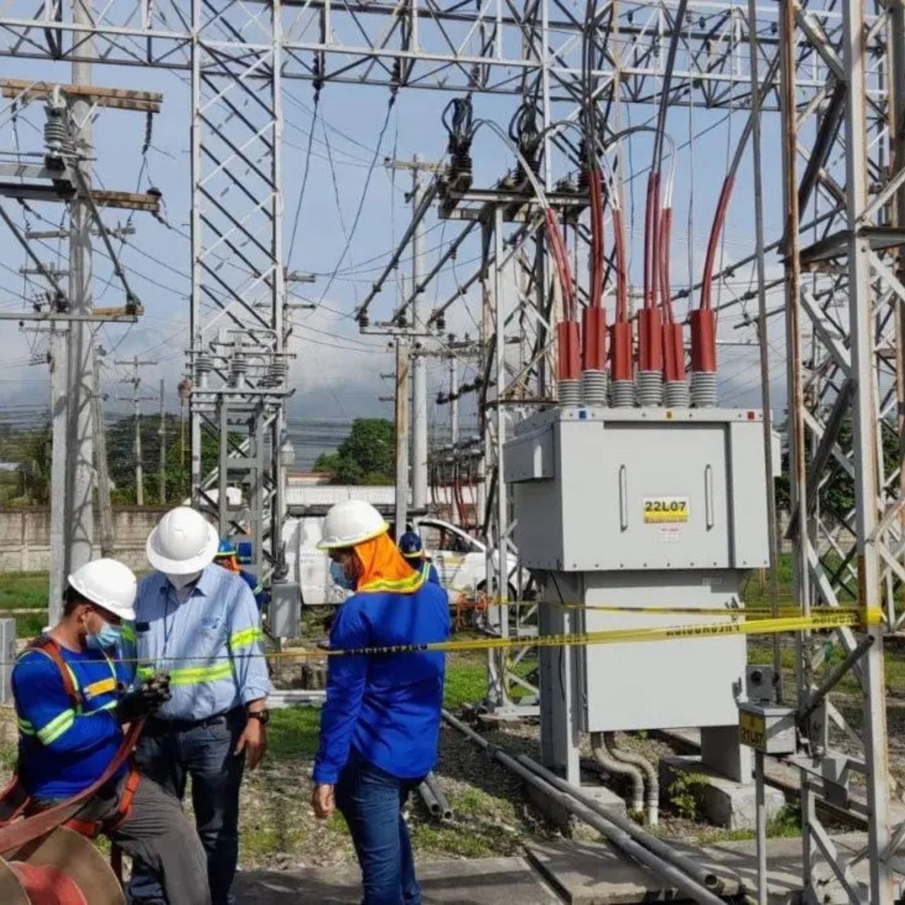 ¿Contrarreforma? La gran apuesta: el gobierno divide la ENEE en tres y abre debate sin resolver