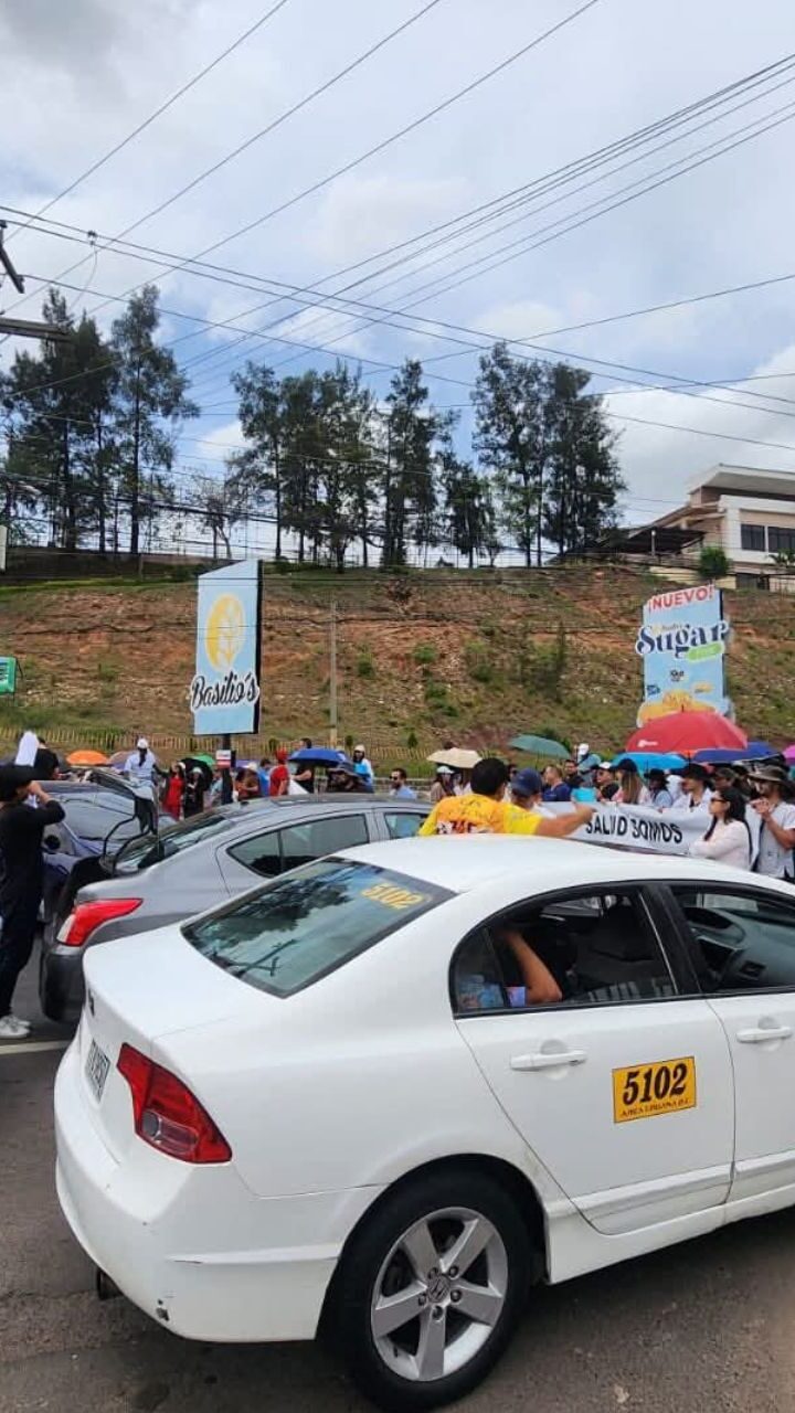 Médicos retoman protestas a escala nacional y exigen diálogo directo con la presidencia