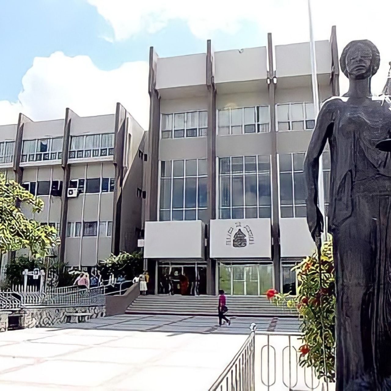 Corte suspende memorándum sobre identidad de género tras presión de Zambrano y protestantes