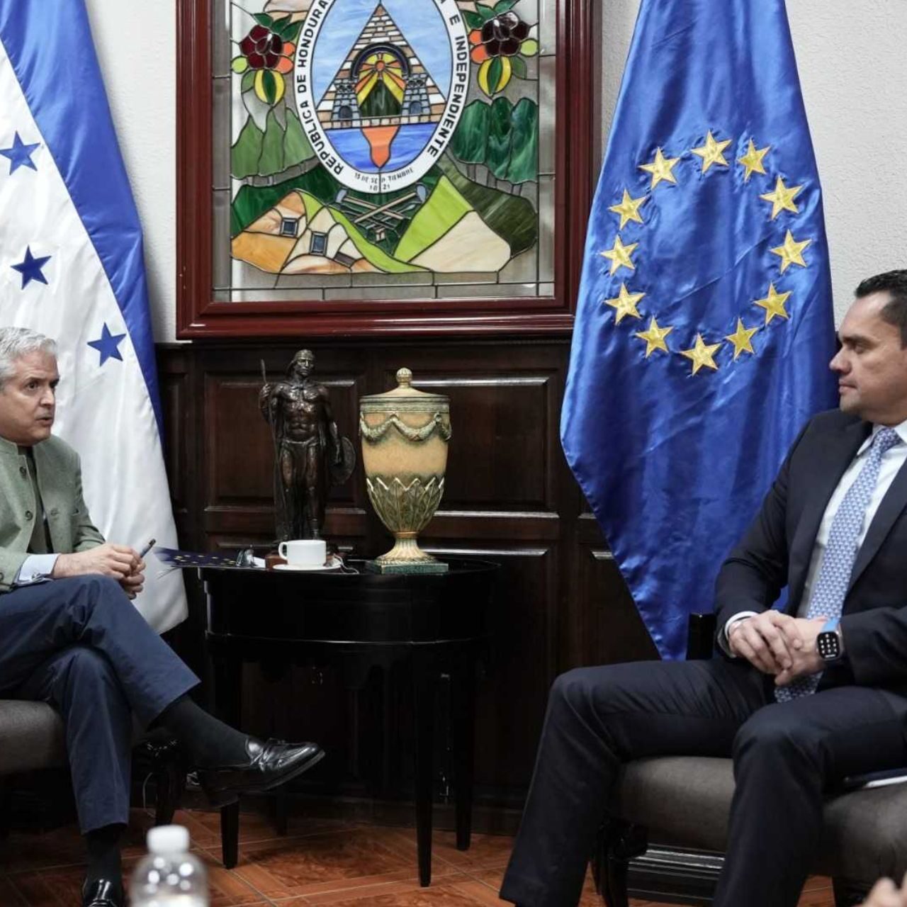 Congreso y Unión Europea analizan inversión  y seguridad energética en Honduras