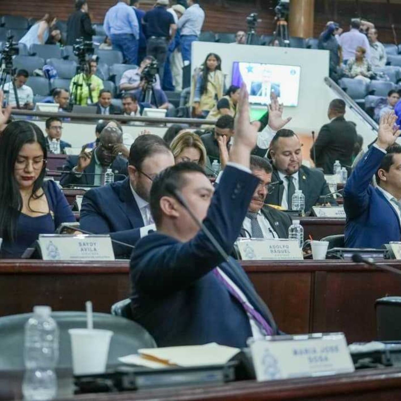 Congreso aprueba por unanimidad ley para combatir  lavado de dinero y corrupción