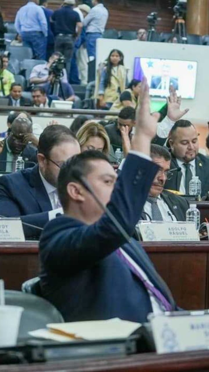 Congreso aprueba por unanimidad ley para combatir  lavado de dinero y corrupción