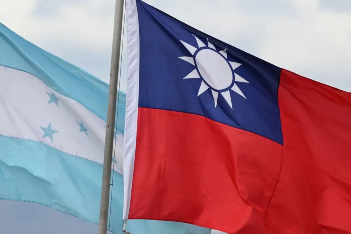 Canciller aclara que decisión sobre China o Taiwán se tomará «desde el interés nacional» Canciller aclara que decisión sobre China o Taiwán se tomará «desde el interés nacional»