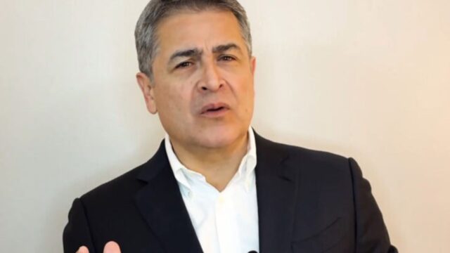 El regreso de Juan Orlando Hernández reabre el debate político en Honduras