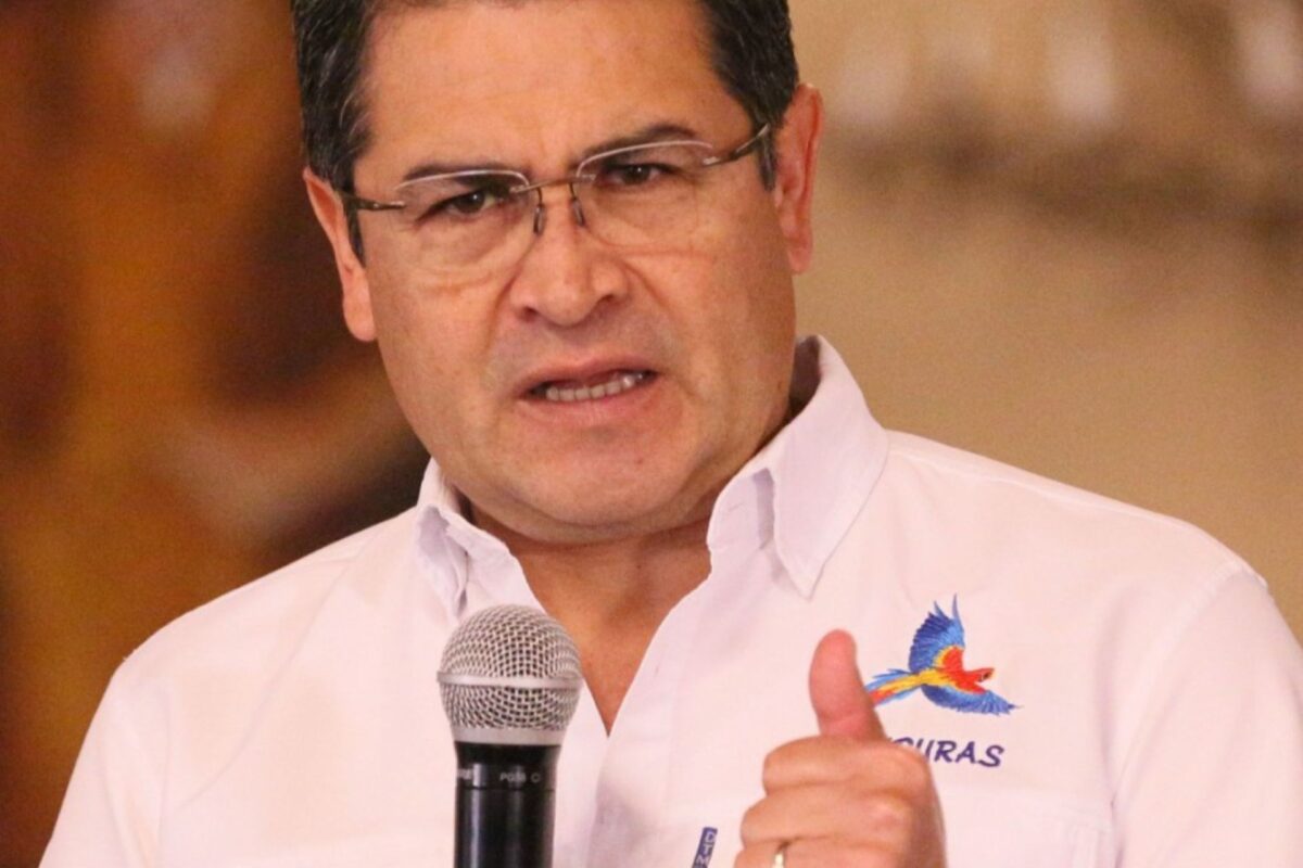 «El momento de volver ha llegado»: JOH anuncia su regreso a Honduras para el 26 de julio