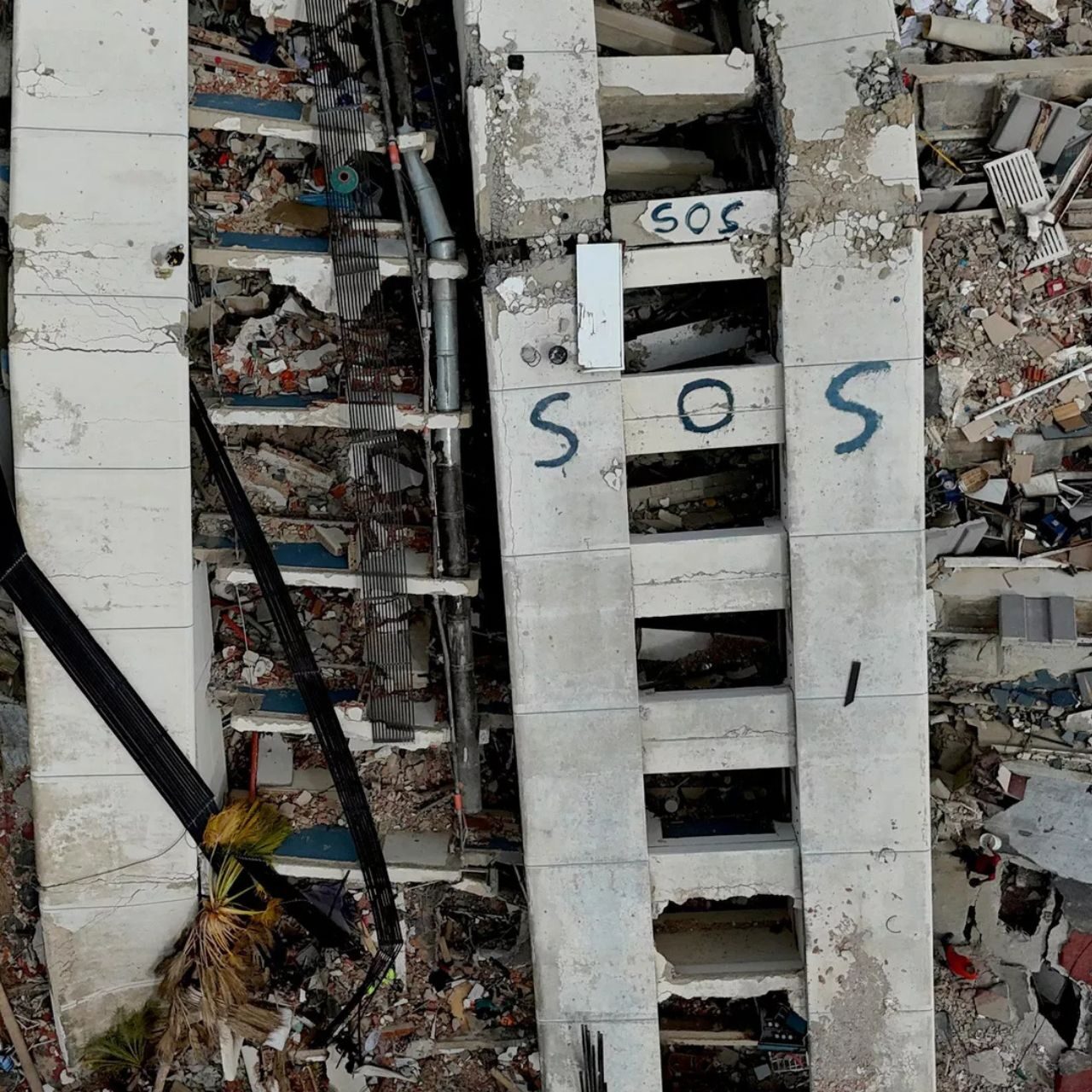 Supera los 4.500 el número de fallecidos por el doble terremoto en Venezuela